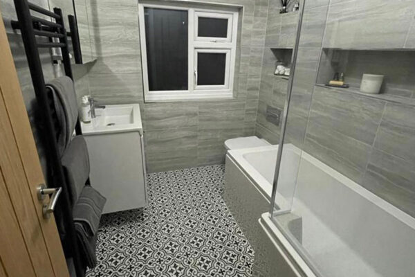 bathroom-refit-lang-services